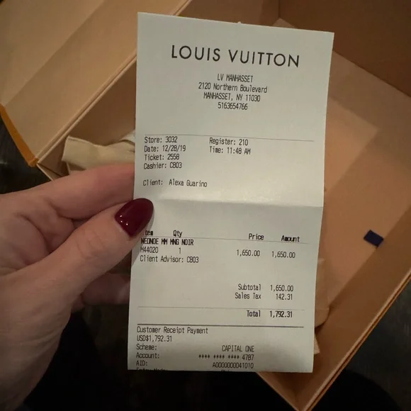 Louis Vuitton NeoNoe MM - Picture 12 of 14